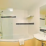 Clarion Congress Hotel