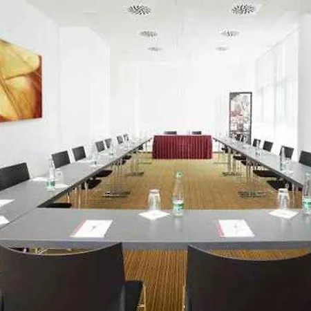Clarion Congress Hotel
