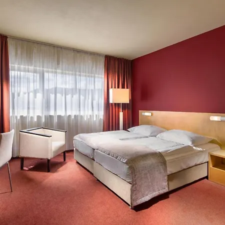Clarion Congress Hotel 4*