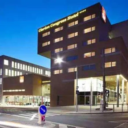 Clarion Congress Hotel