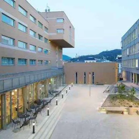 Clarion Congress Hotel 4*