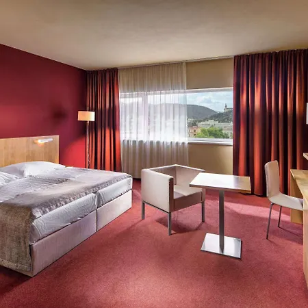 Hotel Clarion Congress 4*